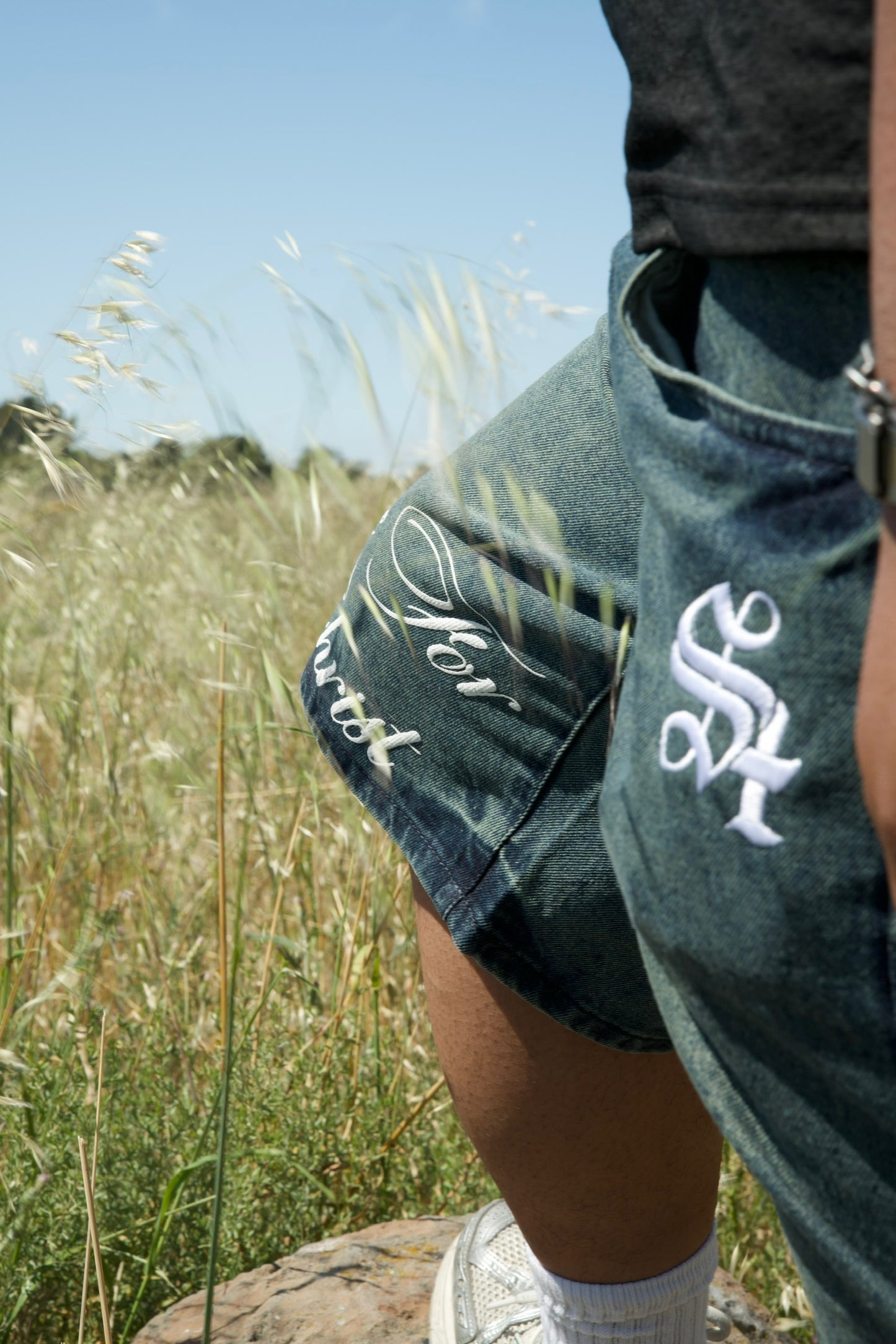 THA LIVE FOR CHRIST BAGGY JEANS SHORTS
